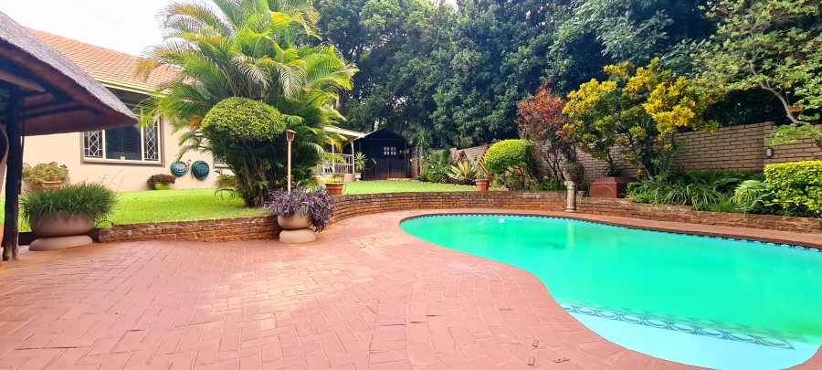 3 Bedroom Property for Sale in Safari Gardens North West